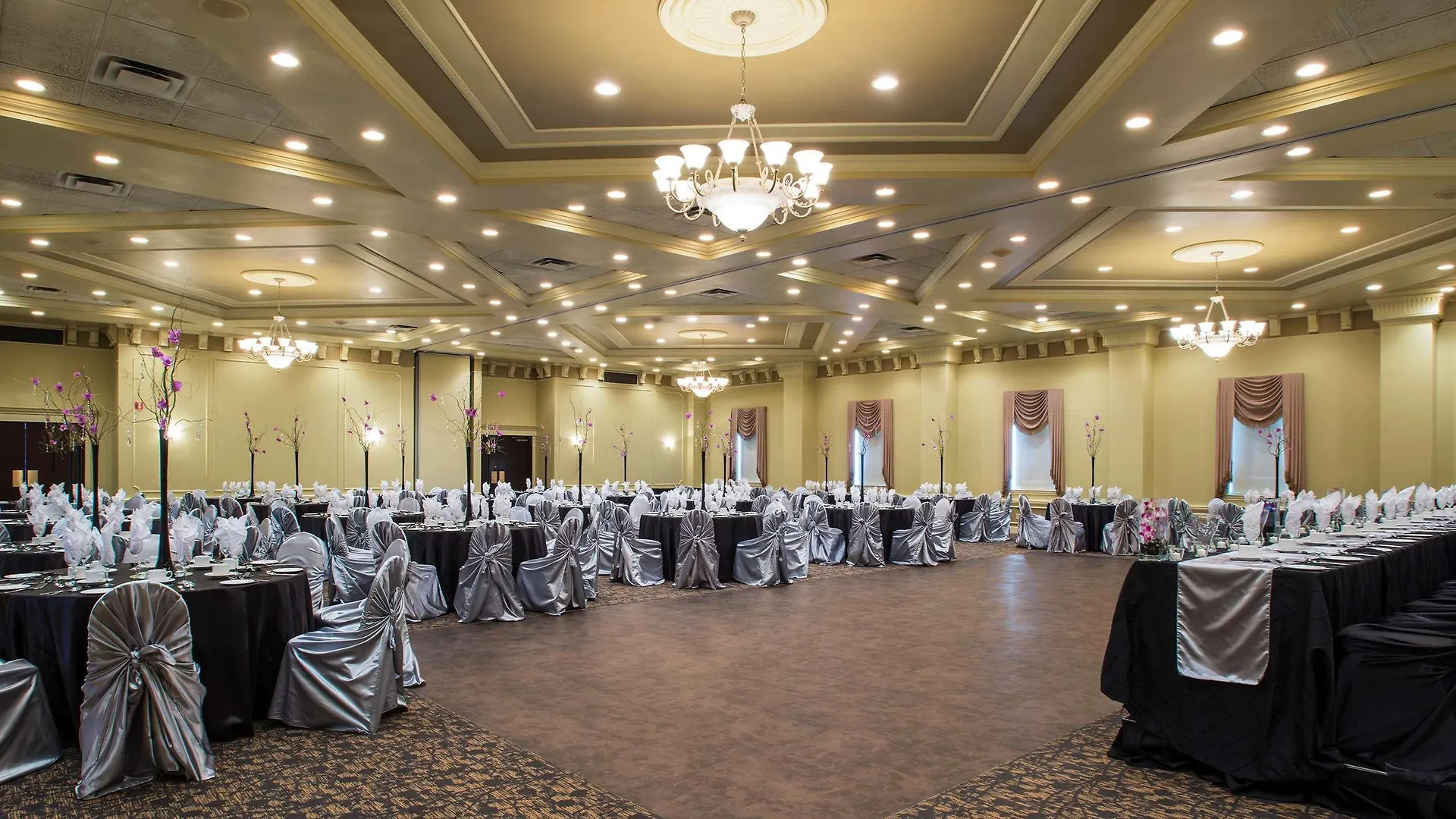 Best Western Plus Winnipeg Airport Hotel